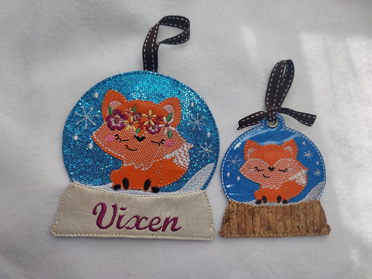 Fox Snow Globe Ornament, Floral Fox Ornament, Snow Globe Ornament, Customized Ornament